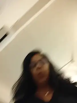 Chatroom XXX en direct de NakedMILFx