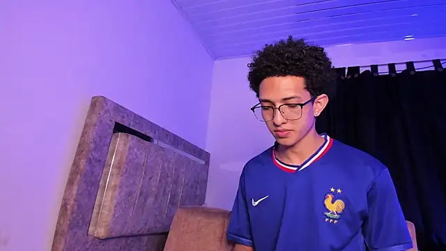 Cj_davis_ Chat XXX in diretta