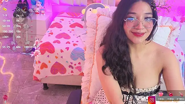 MARIANA_TAY1 Adlı Modelin Canlı XXX Sohbeti