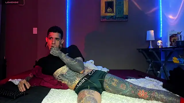 Chat +18 de cleoo_jhonny ao vivo