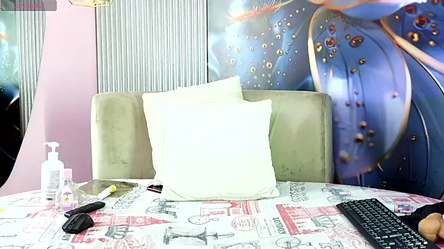 rouxinferno_cr's Live XXX Chat