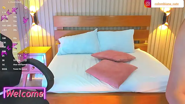 soffia_modre_ Chat XXX live