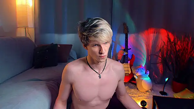 Show modela Breston_Sweet na web-kameri