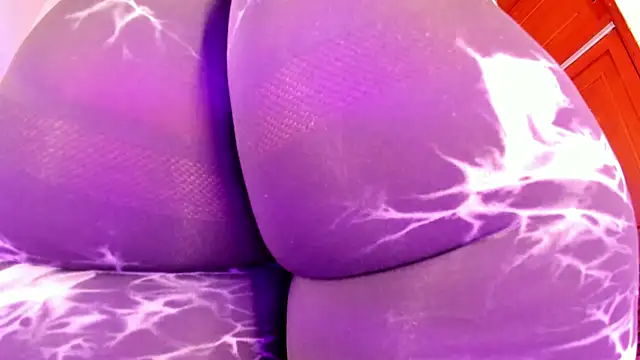 Gabby_Haze: онлайн-секс-чат