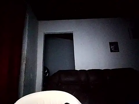 tarra122 Live XXX-Chat