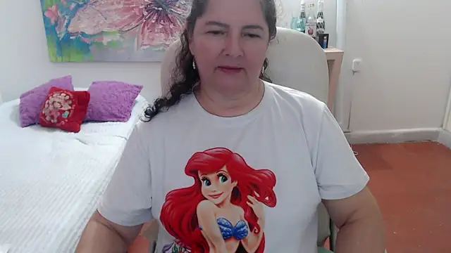 leonela_69のライブXXXチャット