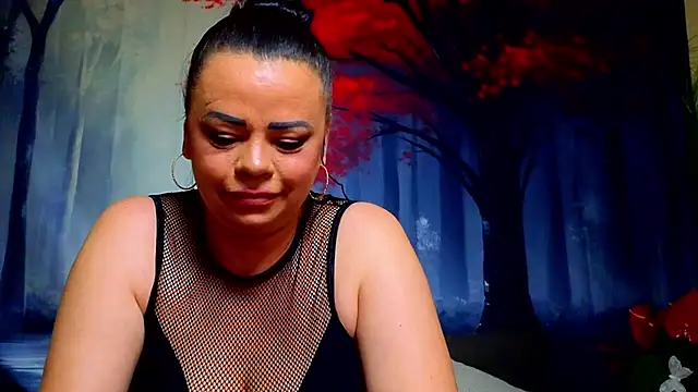 ElizabethEven Chat XXX in diretta