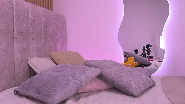 violeta_aroca Chat XXX in diretta