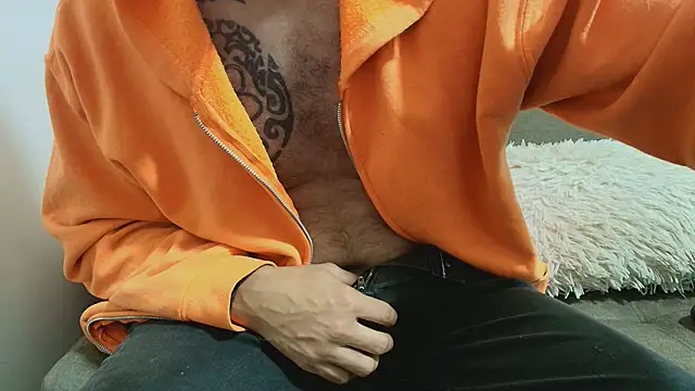 دردشة thomas_gun الجنسية المباشرة