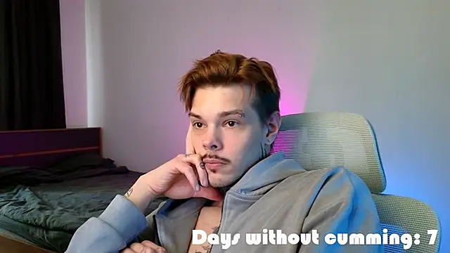 DENIS_HERE Adlı Modelin Canlı XXX Sohbeti