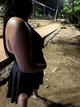 XXX chat uživo modela Datoka_adrenaline