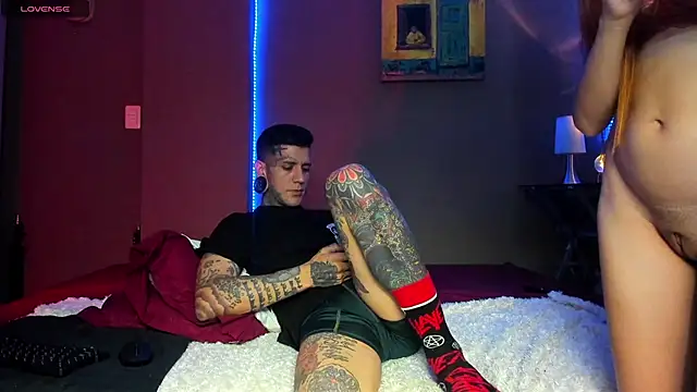 cleoo_jhonny Adlı Modelin Canlı XXX Sohbeti