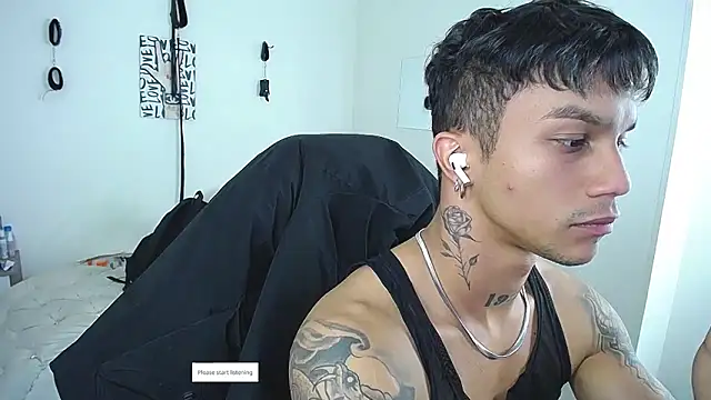 Chat XXX en directo de Leonard_Price