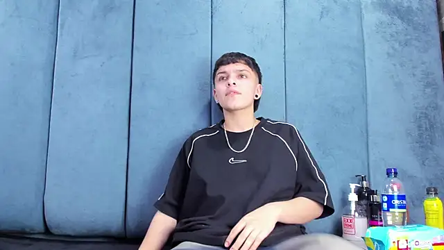 Megan_Thompson_'s Live XXX Chat