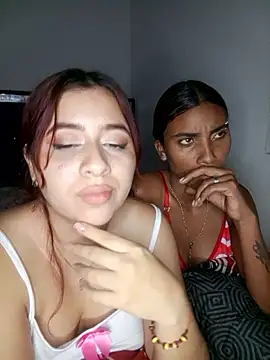 Chloe_Sky_love's Live XXX Chat