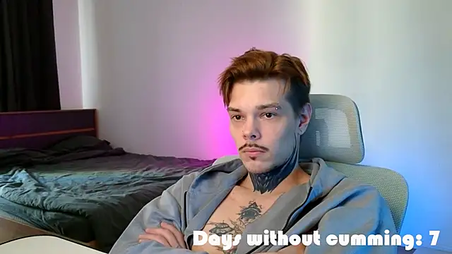 DENIS_HERE: онлайн-секс-чат