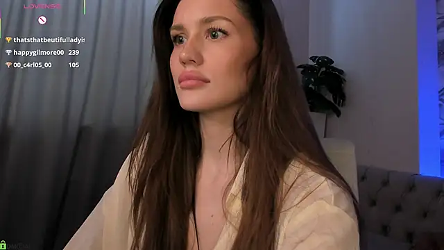 Aria_Mila: онлайн-секс-чат