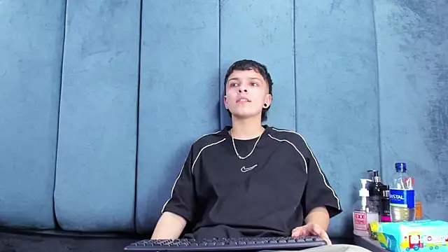 Megan_Thompson_'s Live XXX Chat