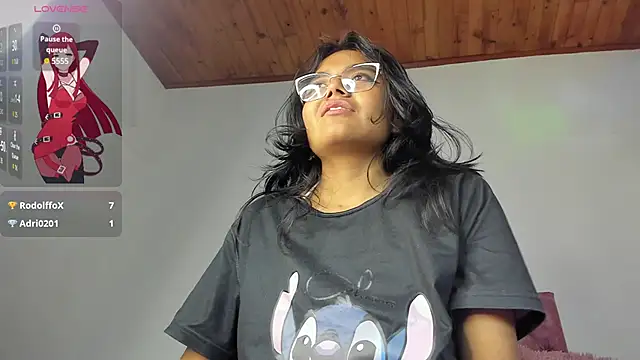 แชท XXX สดของ luna_velveth