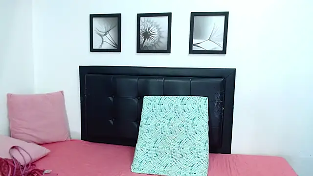 KellyJoness_ Chat XXX in diretta