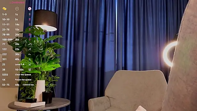 IeshaBurow Chat XXX in diretta