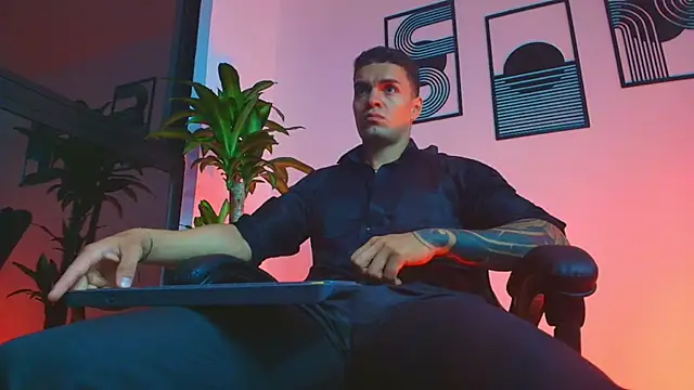 Chat +18 de ALPHA_DOMINUS_ ao vivo