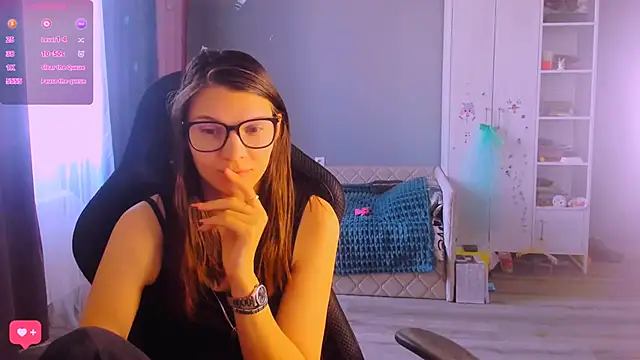 MollyLollipop's Live XXX Chat