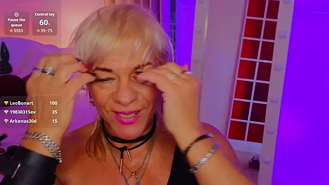 AnittaHarris_'s Live XXX Chat