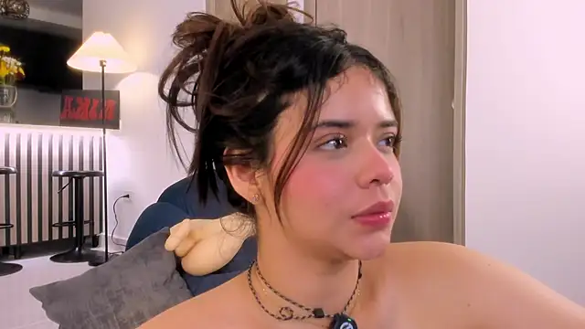 XXX chat uživo modela NikaVelvet1