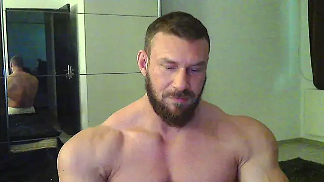 muscularkevinのウェブカメラショー