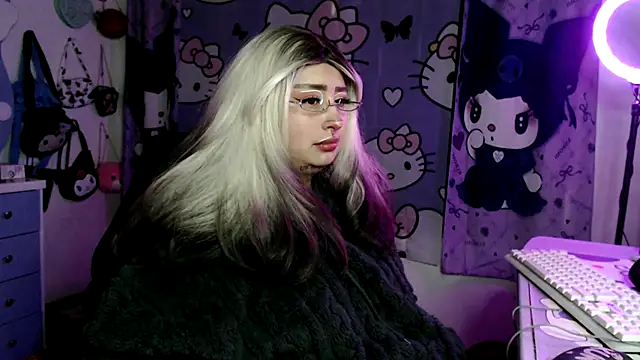 Živý XXX chat lussyevans24