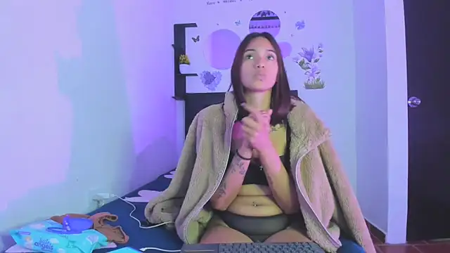 Živý XXX chat sapphire_brown20