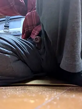 mgnhiroyuki webkamerás műsora