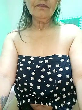 Vickyfox_ Live XXX-Chat