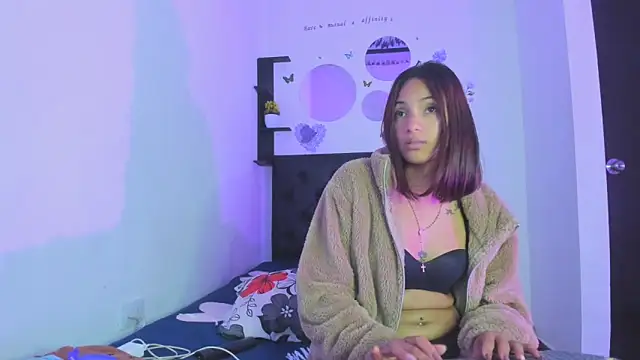 sapphire_brown20's Live XXX Chat