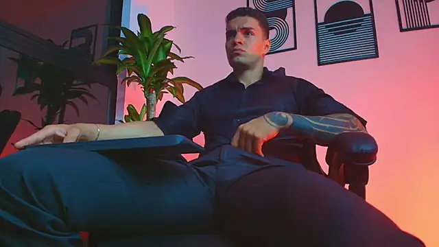 ALPHA_DOMINUS_ Show Webcam