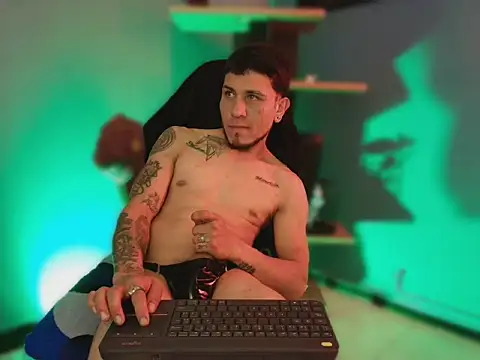 Thonixxx_mr's Webcam Show