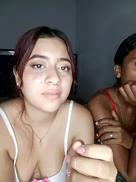 Chat +18 de Chloe_Sky_love ao vivo
