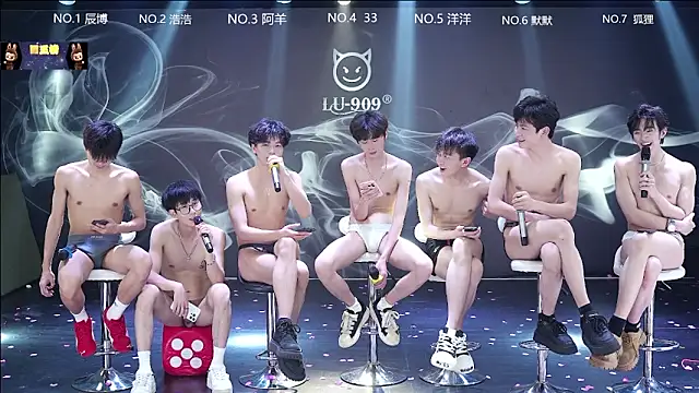 MS-180- Live XXX-Chat