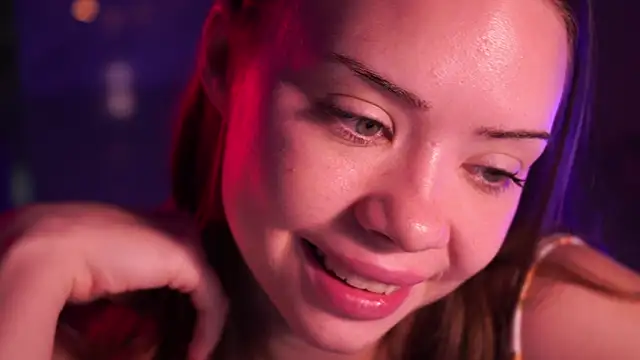 VixenMia's Live XXX Chat