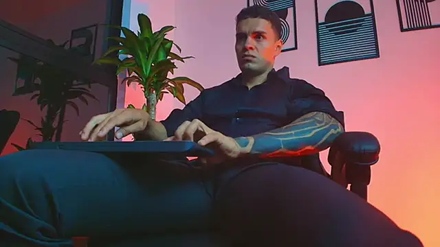 ALPHA_DOMINUS_ Live XXX Chat