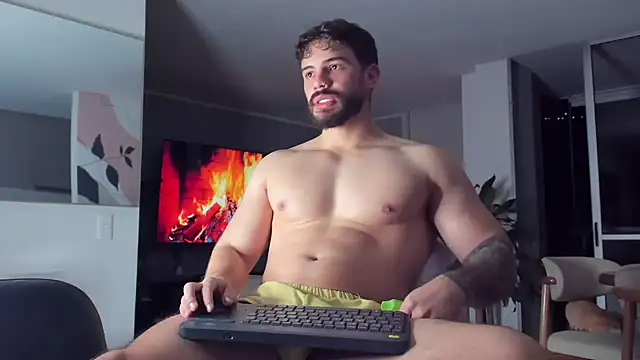 Valenthino_Salvatore's Webcam Show