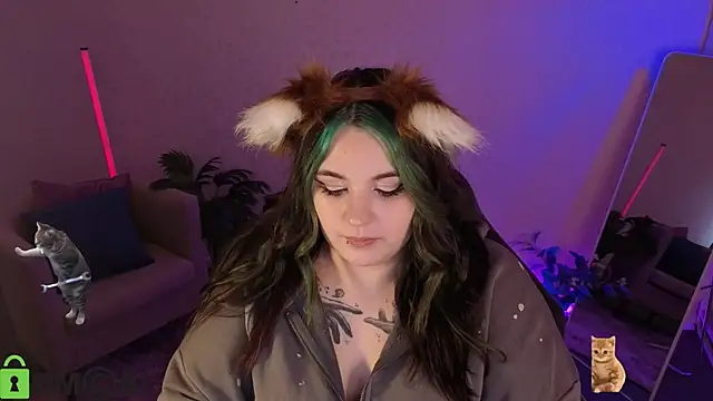 Mia_R0ss: διαδικτυακό σόου στην κάμερα