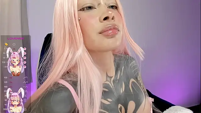 AlinaLukyanova élő XXX-chatje