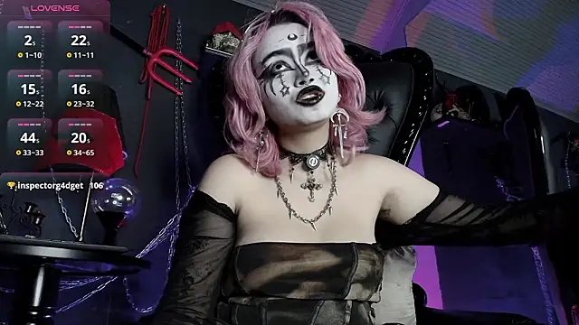 XXX chat uživo modela Navier__