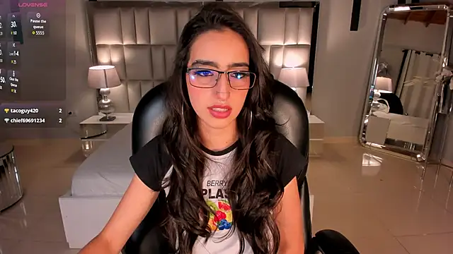 LarisaSmirnov: απευθείας συνομιλία ΧΧΧ