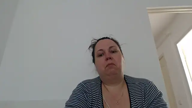 WendyRhoades Chat XXX in diretta