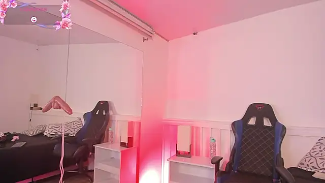 Онлайн чат XXX maya1_