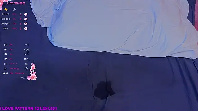 Hollara_Bangg Chat XXX in diretta