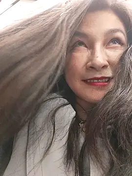 yinyin326's Live XXX Chat